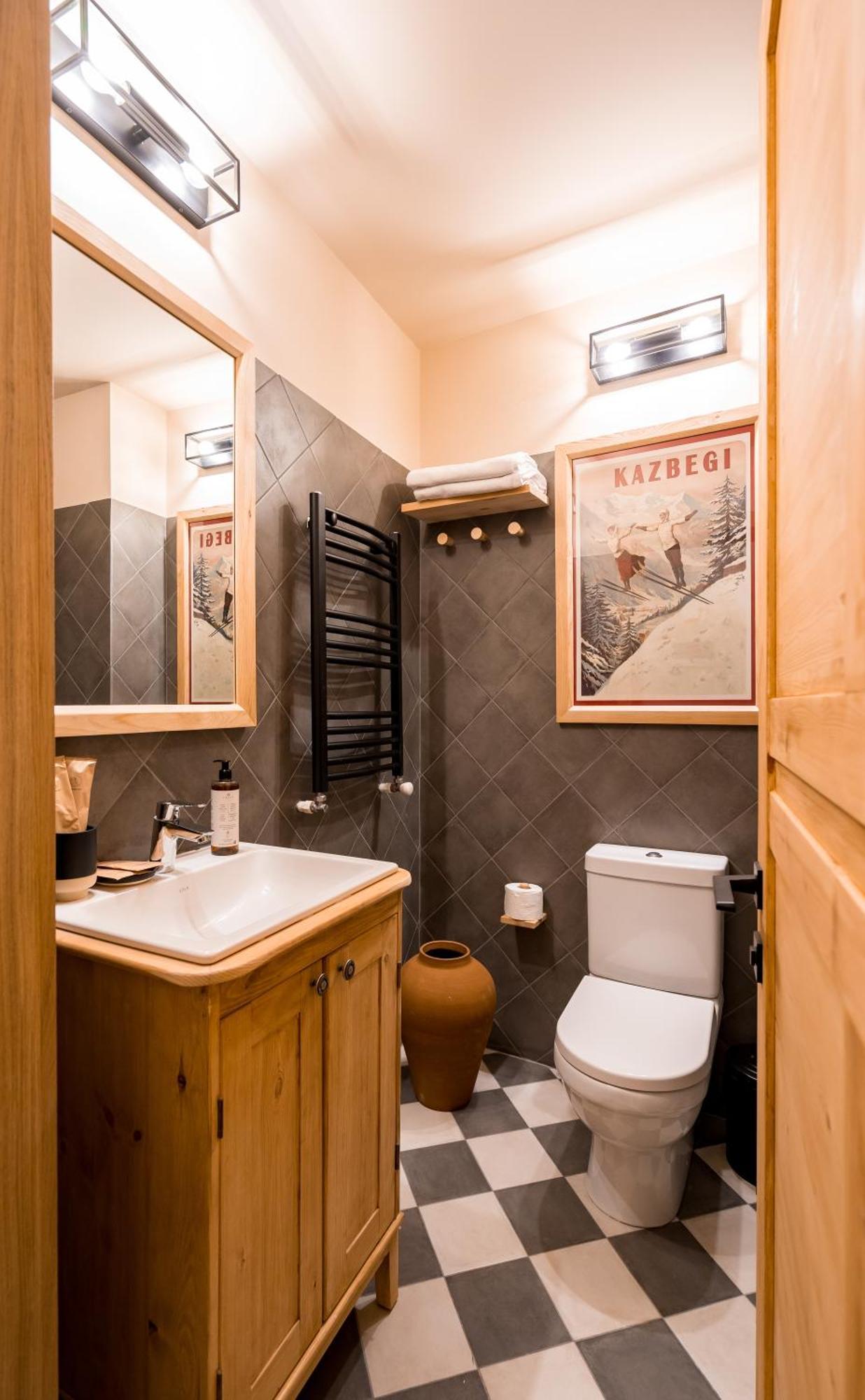 1740 Boutique Hotel Kazbegi Extérieur photo