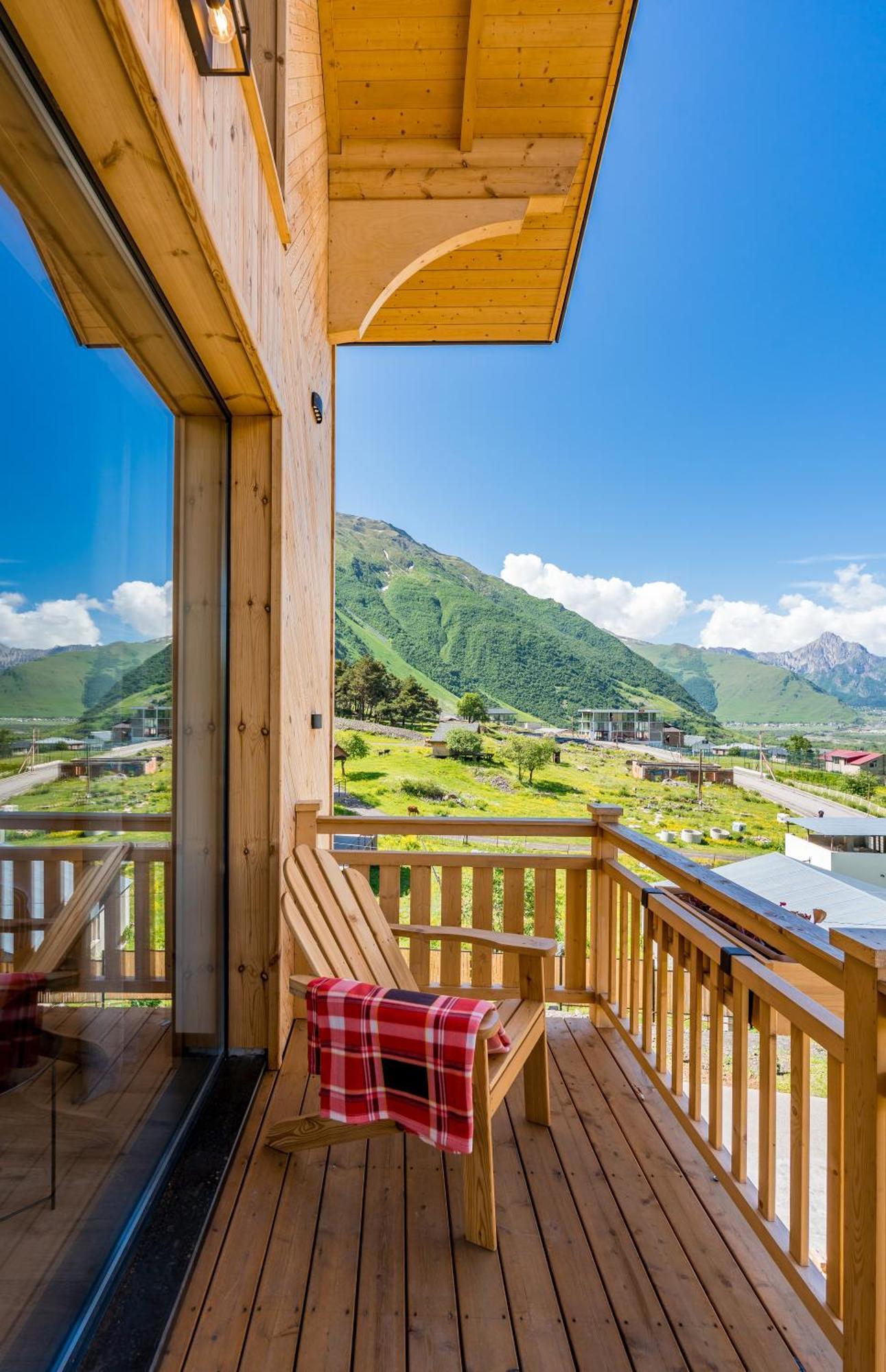 1740 Boutique Hotel Kazbegi Extérieur photo
