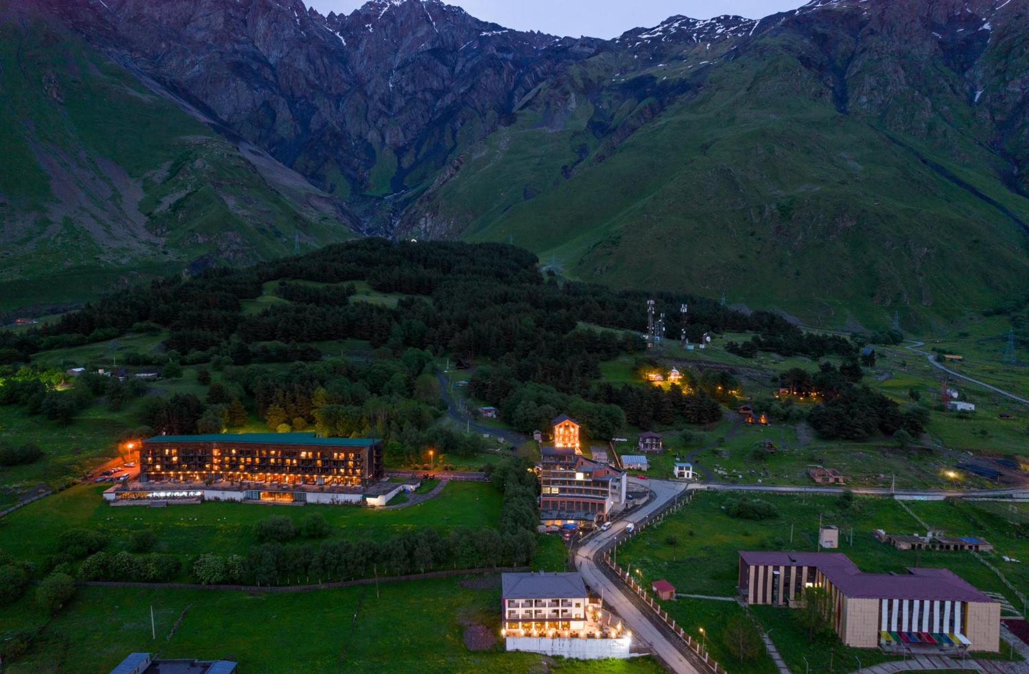 1740 Boutique Hotel Kazbegi Extérieur photo
