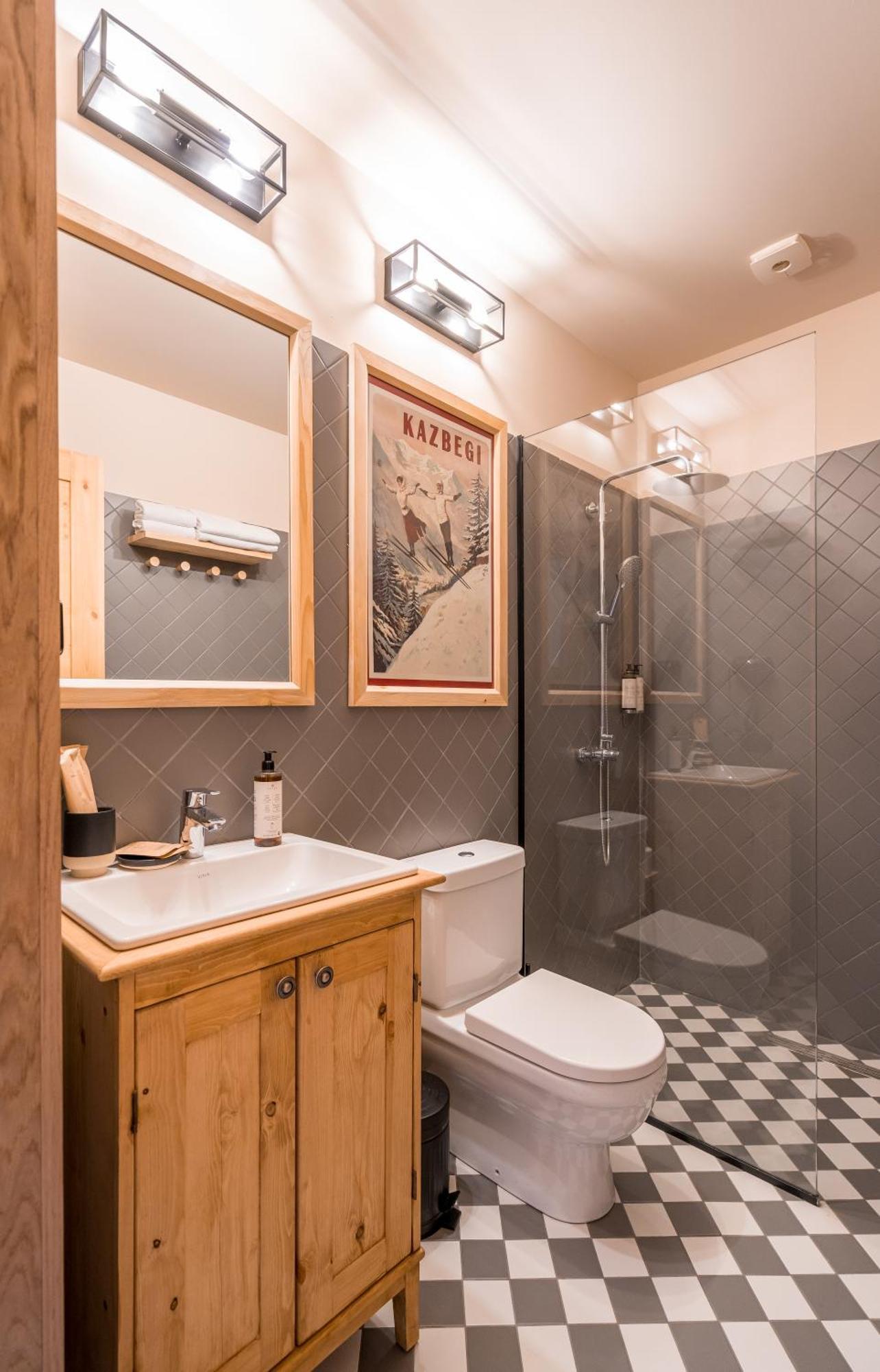 1740 Boutique Hotel Kazbegi Extérieur photo